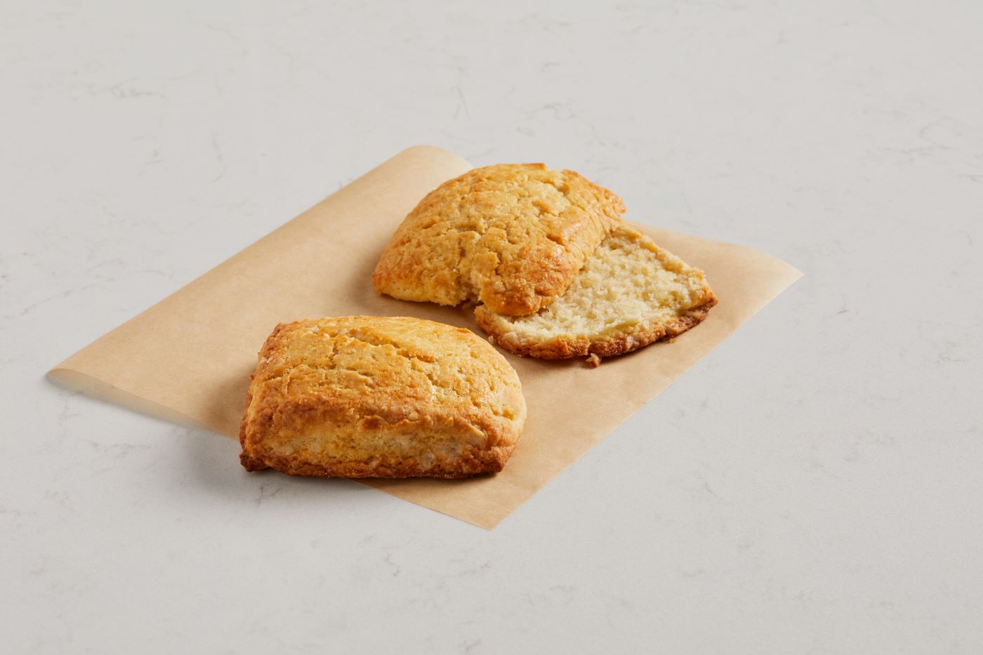 Flat and crumbly shortcake made with coconut oil